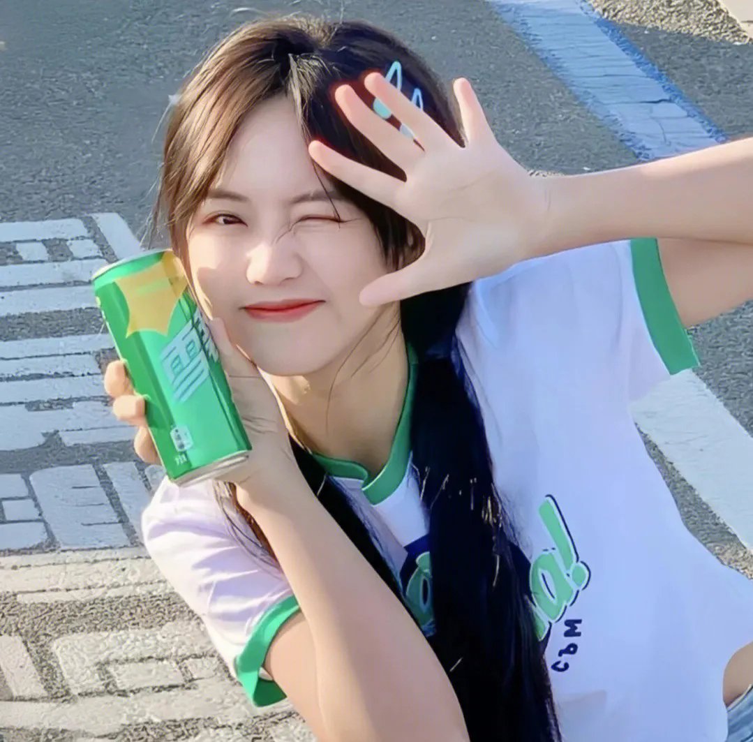 奔跑的修女